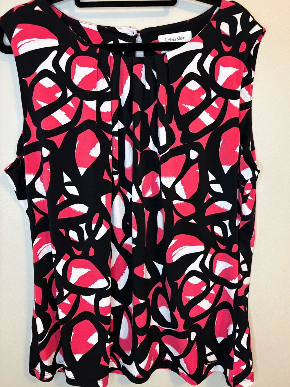 Calvin Klein XL Abstract Print Pleated Sleeveless Career Blouse